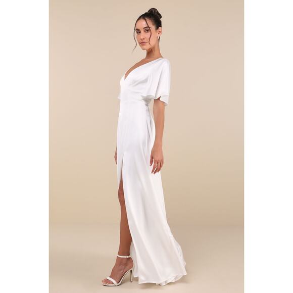 NWT Lulus Elegant Confidence White Satin Flutter Sleeve Cutout Maxi Dress Size M - Picture 7 of 11